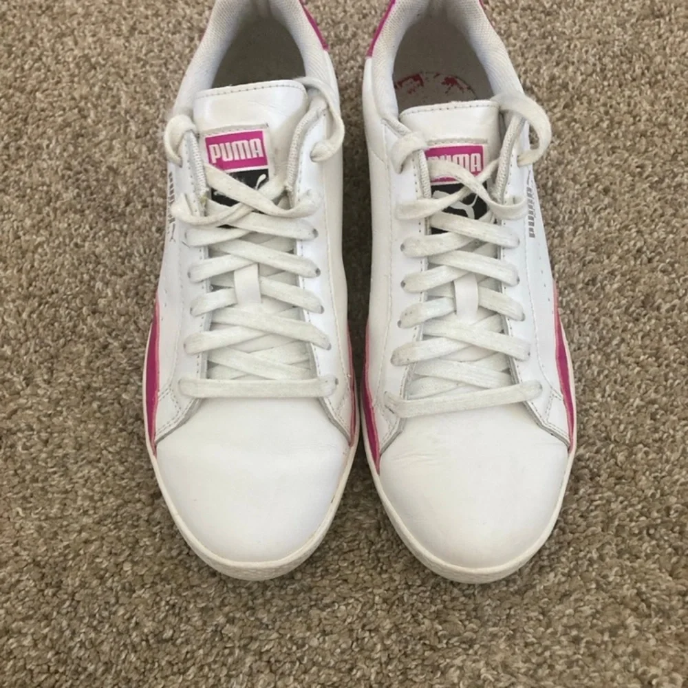 Puma Women's White and Pink Sneakers - Picture 4 of 10
